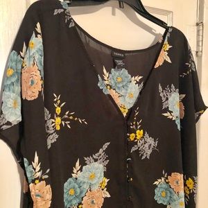 Black Floral Blouse - Torrid Size 4